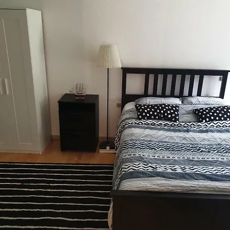 Ground-floor W\ Backyard Appartement